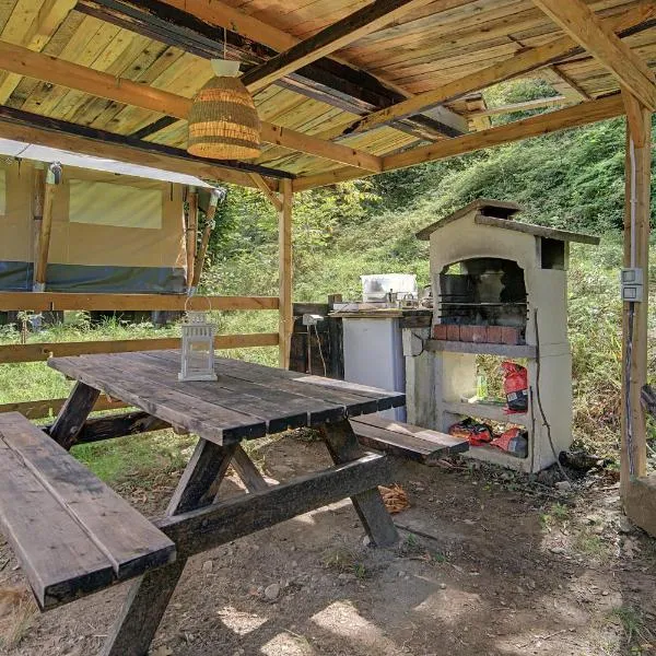 Glamping C Selva Tenda Castagno, Hotel in Piano Porlezza