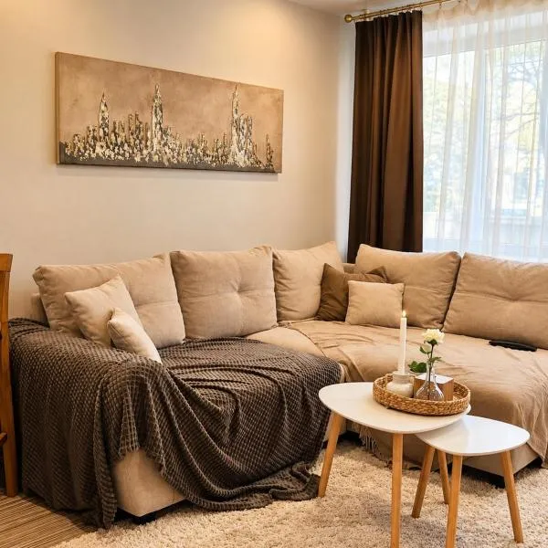 Studio First floor with Balcony City Center, hotell Narvas