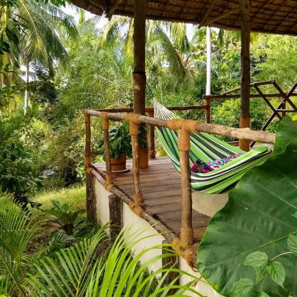LalaMafia Bungalow, hotel v destinaci Utende
