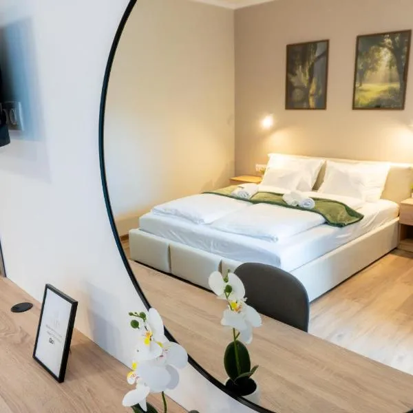 Solana Garden, khách sạn ở Szentes