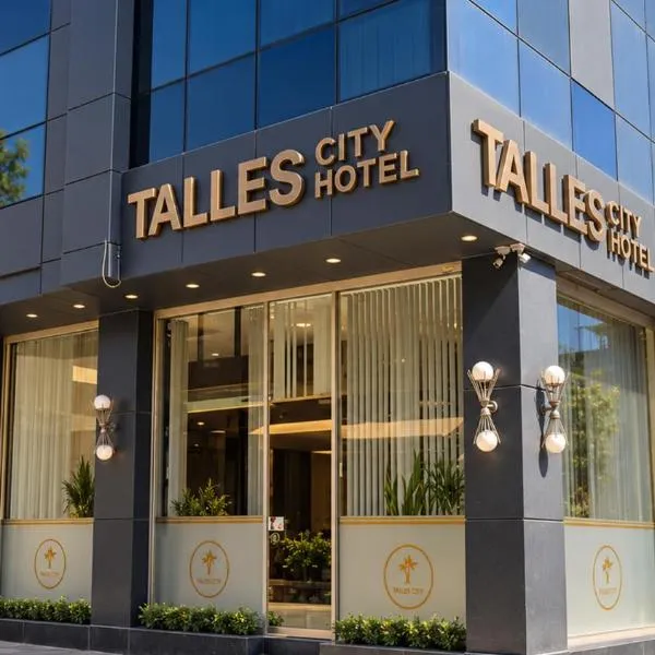 TALLES CITY HOTEL, hotelli kohteessa Konak