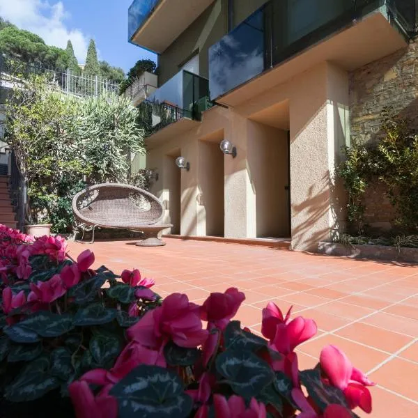 Residence Sole Mare Alaxi Hotels, hotel v destinaci Alassio
