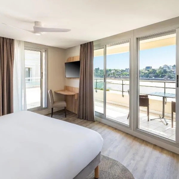 Best Western Hotel Le Crystal Dinard, хотел в Динард