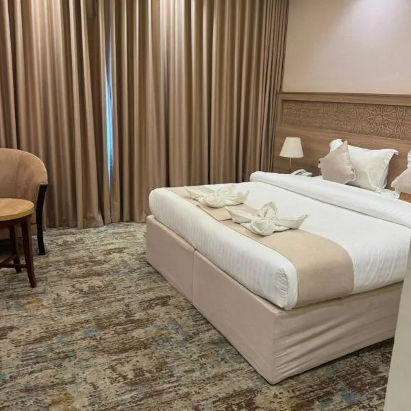 Al Azama Hotel, hotel a An Nikāshah