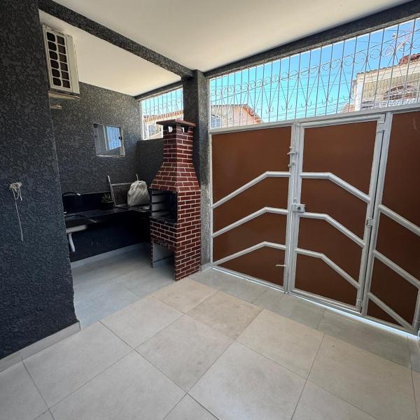 CASA ACONCHEGANTE a 8 MIN DA PRAIA - GARAGEM E 2 QUARTOS - Foto 4