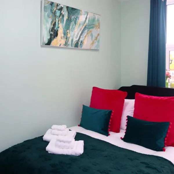 Viesnīca Luxurious 2 - Bedroom Apartment pilsētā Votforda