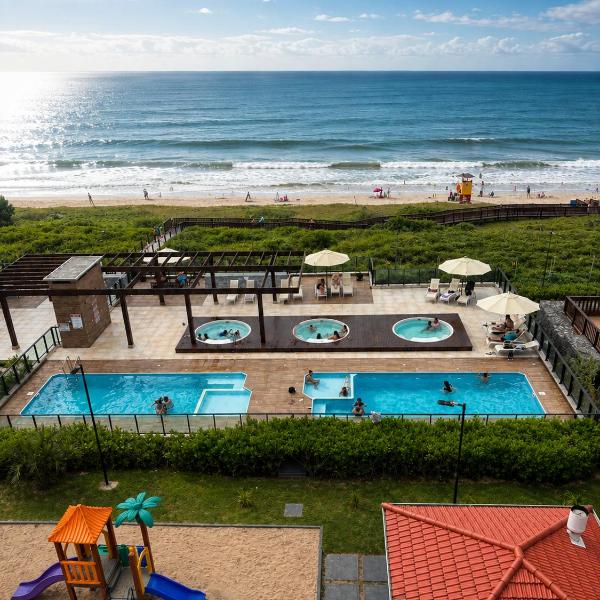 Vista Mar Pé na Areia Churrasqueira na Sacada Piscinas Aquecidas Jacuzzi Condomínio Clube 707-8 - Foto 4