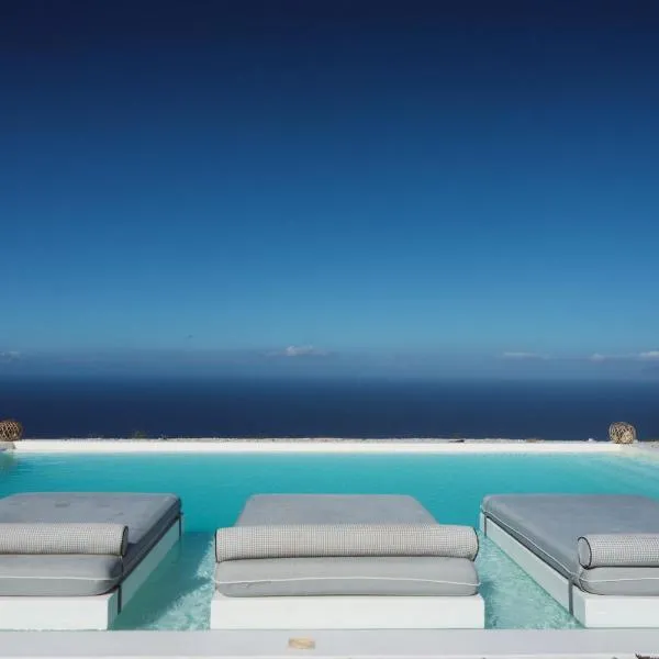 Terra Blanca Suites, hotel i Imerovigli