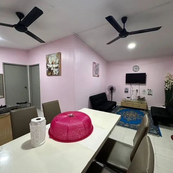 Homestay D Makmur UNIT 2, hotel i Mersing