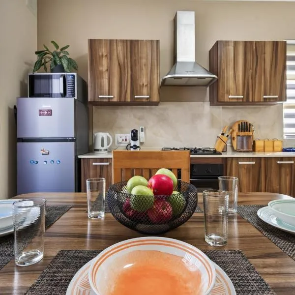 May Flower: Modern Flat close to Airport/Bus Stops, hotel din Tarxien