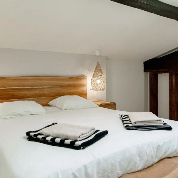 Le Chai de Canteloup, hotel di Yvrac