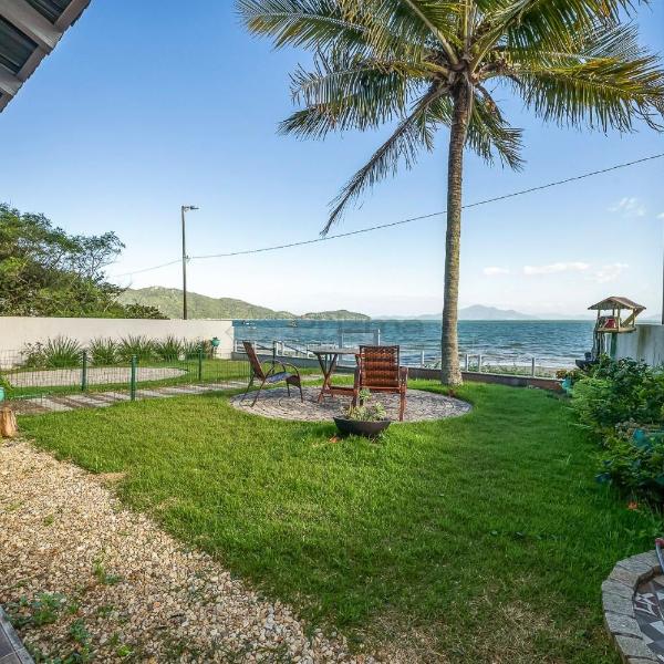 Sobrado Pé na Areia em Bombinhas Vista Mar