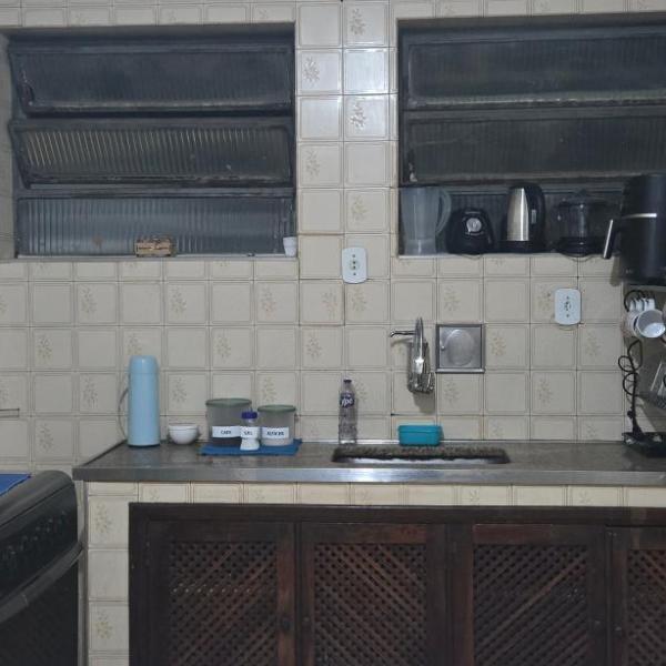 Excelente apartamento - 50 Passos da Beira Lago - Foto 3