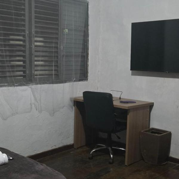 Excelente apartamento - 50 Passos da Beira Lago - Foto 5