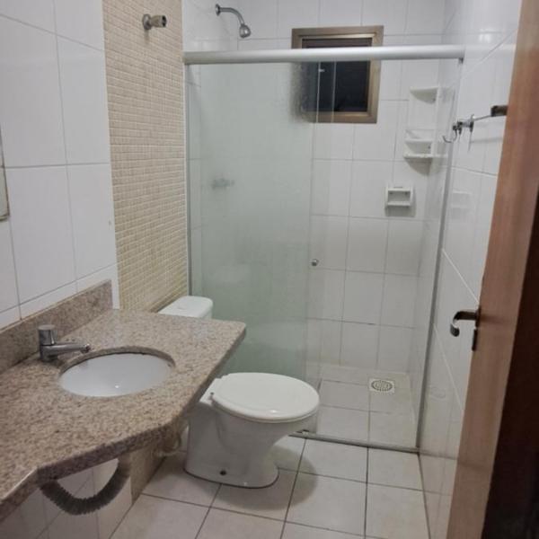Apartamento de 3 quartos - Guarapari - Praia do Morro, apartamento PE NA AREIA, na quadra do mar e com vista lateral para o mar, localizado em cima do shopping Beira Mar - Foto 3