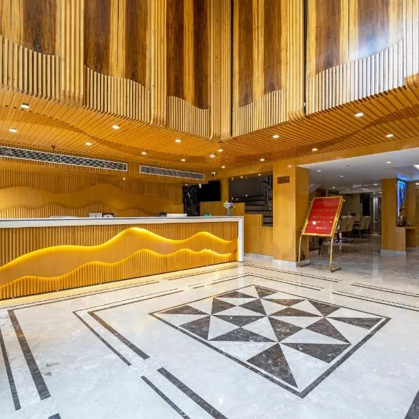 Leela Stayz at City Centre with Free Airport Pickup, hotel a Nuova Delhi