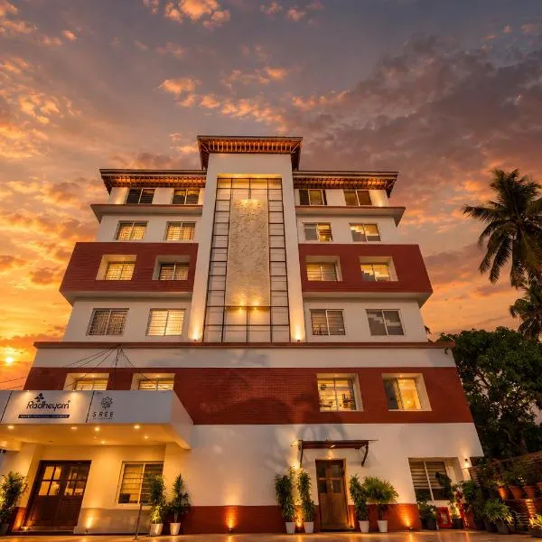 Hotel Radheyam 5 Minutes to Guruvayur Temple โรงแรมในกูรูวาเยอร์