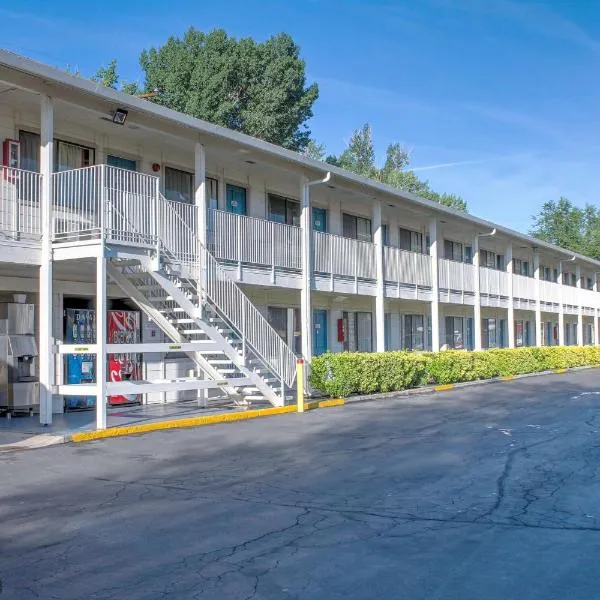 Motel 6-Bishop, CA: Bishop şehrinde bir otel