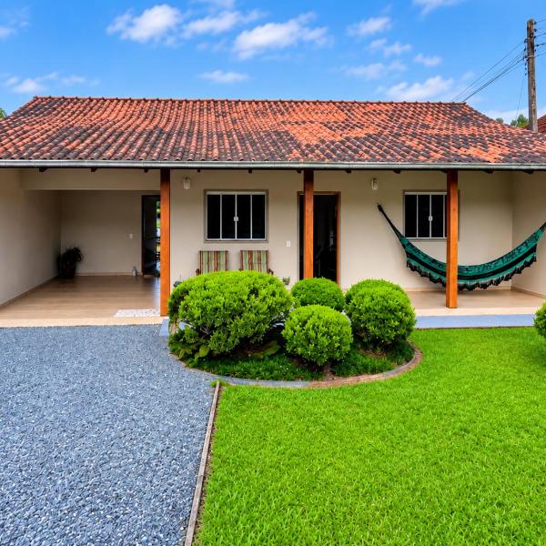 Casa Jardinada