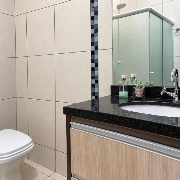 casa próximo ao shopping catuai, eventos vivaro e uem,lebloc - Foto 3