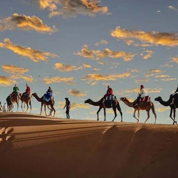 THE VELVET DUNES - Best Luxury Desert Camp In Sam Sand Dunes Jaisalmer, מלון בSām