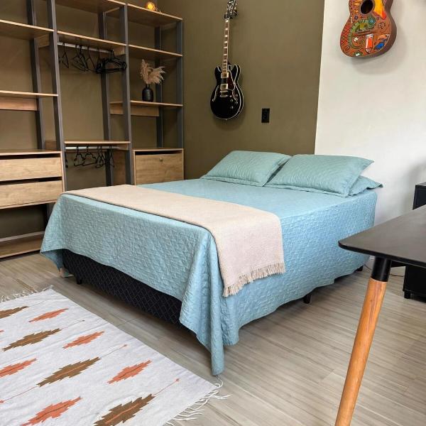 Quarto Estúdio Privativo com Suíte e Ar Condicionado - Foto 2