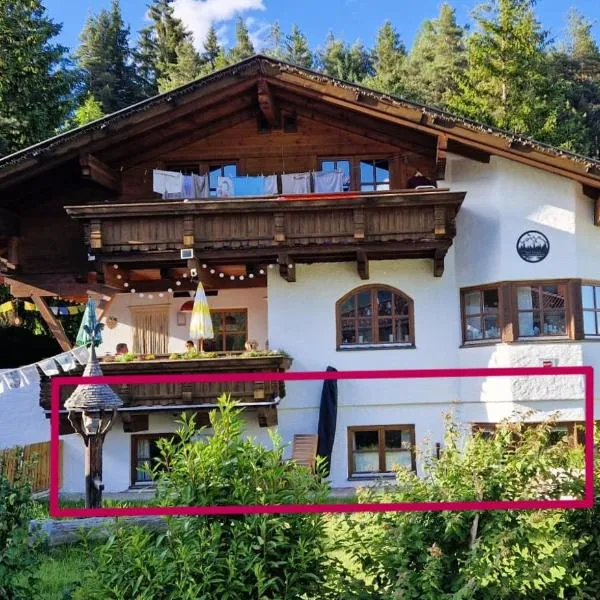 Dein Nesterl am Sonnenplateau, hotel in Obsteig