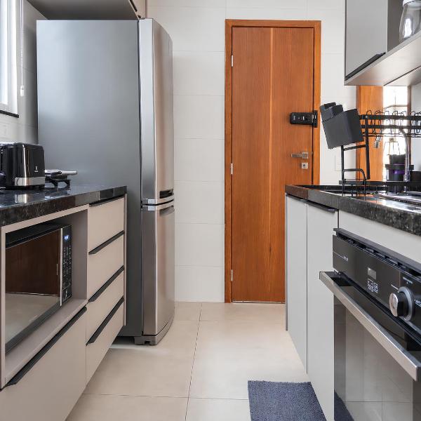 Apartamento 3 quartos a 2 min da Praia de Copacabana, 8 min da Praia de Ipanema, perto do Arpoador e do Posto 6, suíte, ar-condicionado, Wi-Fi 700 Mega, cozinha equipada, portaria 24h, perto do metrô - Foto 5
