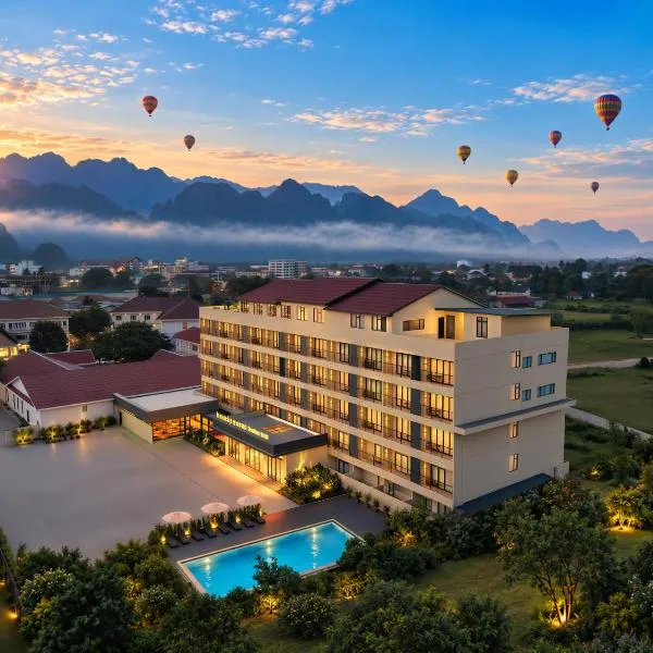 Vangvieng THAVIKUN HOTEL, hotel a Vang Vieng