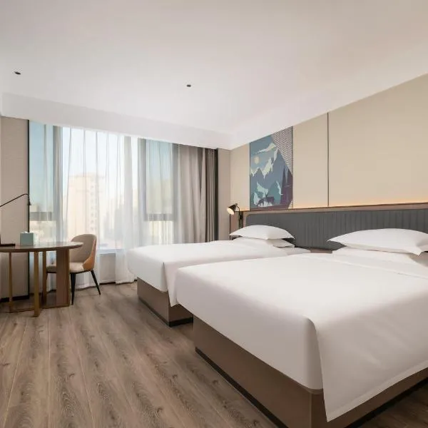 宜尚酒店阿拉尔市政府店, hotel em Aral