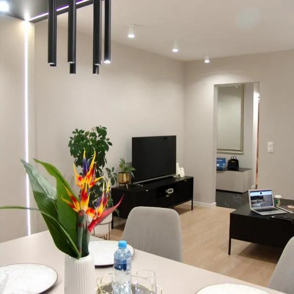 Apartment BEIGE 24h Parking Piekary Airport Katowice Pyrzowice، فندق في بيكارة شلاونسكه