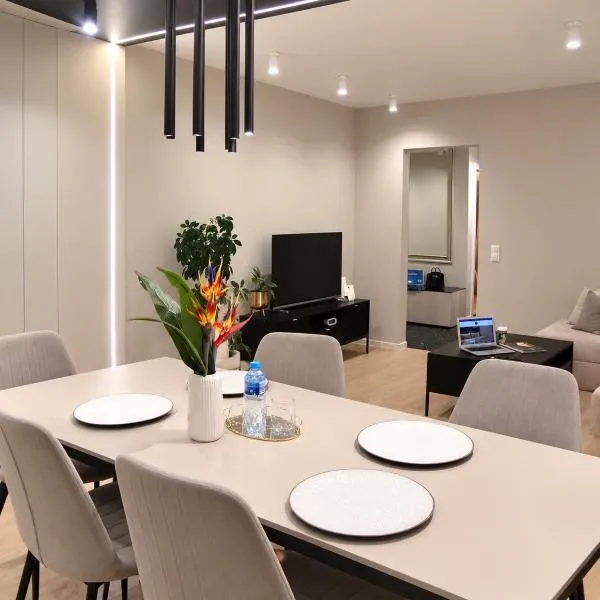 Apartment BEIGE 24h Parking Piekary Airport Katowice Pyrzowice, hotell i Piekary Śląskie
