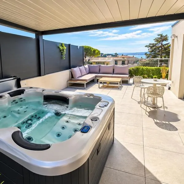 l'hippy chic jacuzzi superbe vue étang de Thau: Balaruc-les-Bains şehrinde bir otel