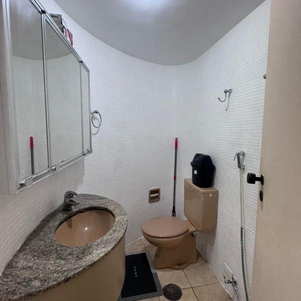 FLAT Liberdade - Excelente Localização,próximo ao metro, ar condicionado - Foto 3