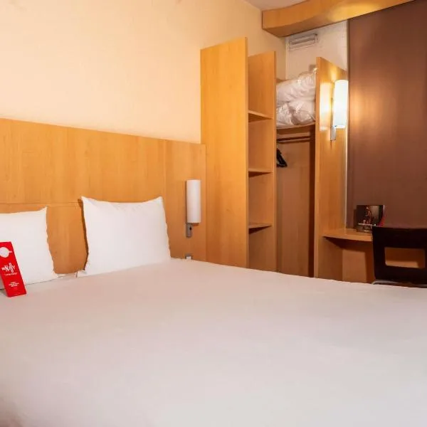 쉬렌에 위치한 호텔 ibis Paris Pont de Suresnes Longchamp