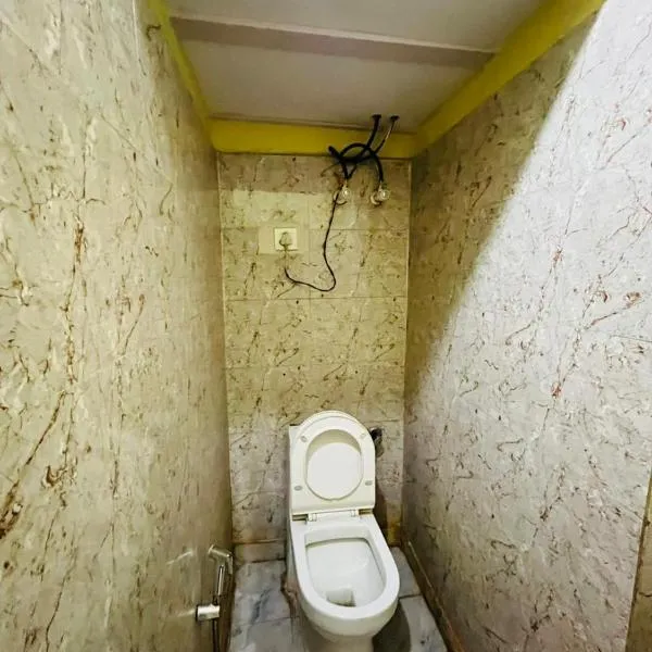 Hotel Saket Orchid - Saket Metro Metro, hotel di New Delhi