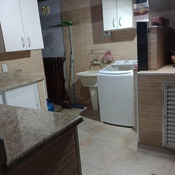 Seu refúgio com ar-condicionado a 150 metros da praia! Suíte - Foto 5