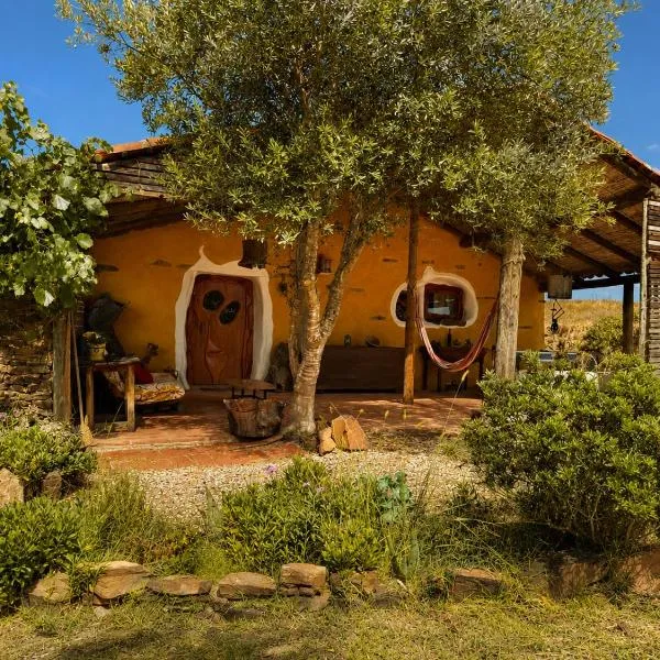 The Hobbit House - Montes da Ronha, Hotel in Odemira
