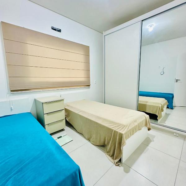 Amplo Apartamento Próximo para até 8 Pessoas!