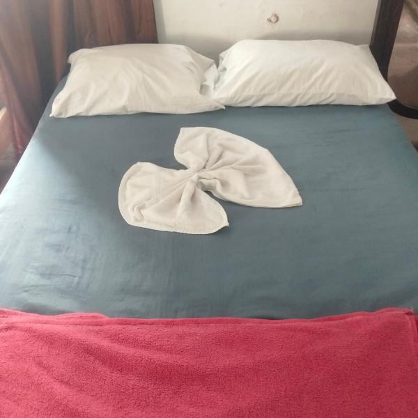 Quarto com 4 camas de casal - Foto 4