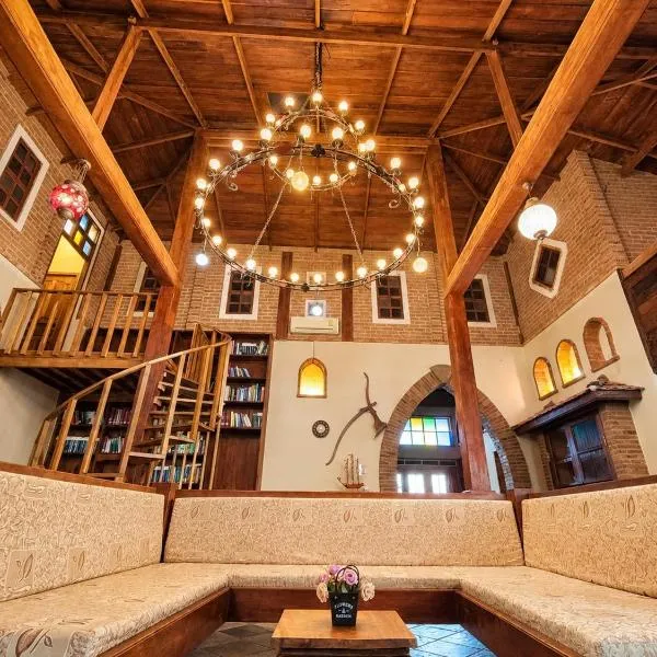 Villa Adlerhorst, hotel em Pai