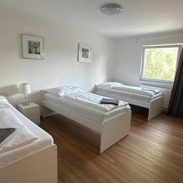 Apartment Simona, Hotel in Hošťka
