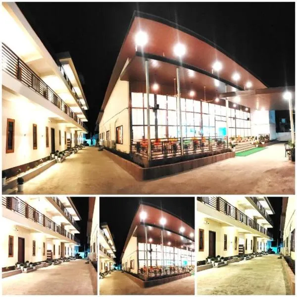 D9 Restaurant and Hotel: Khetri şehrinde bir otel