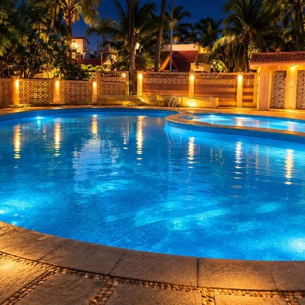 Saraswathy Resort's, hotel v destinaci Covelong
