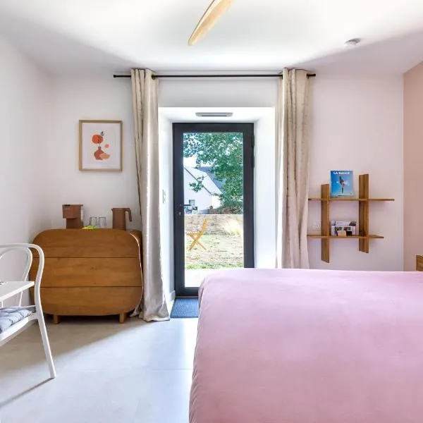 Chambre d'hôtes Camélia โรงแรมในSaint-Lyphard