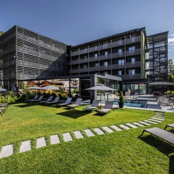 Cristallo Wellness Hotel, hotell i Aprica