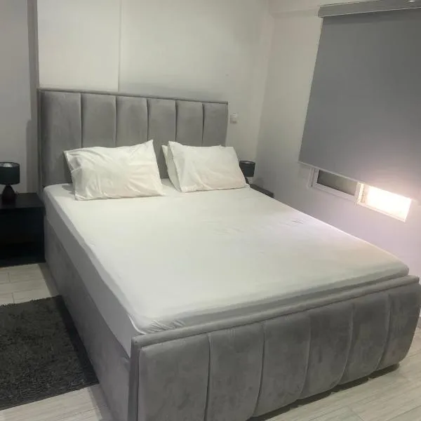 Family House, hôtel à Luanda