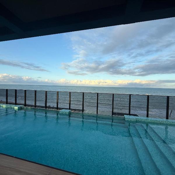 130 - Beach Haus - LM Stay pé na areia
