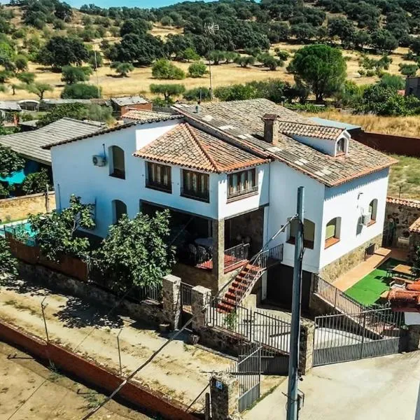 El Mirador de Gredos en Navalcán, готель у місті Navalcán