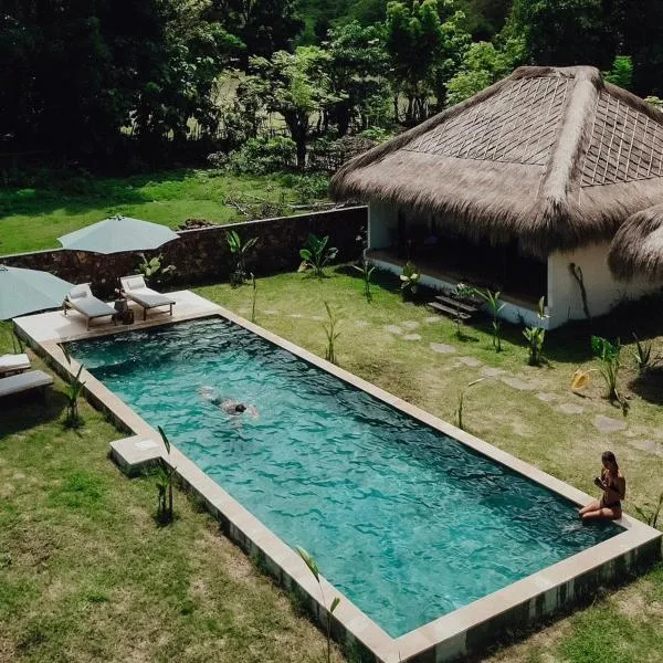 Maluk में, होटल NIRA Surf Villas